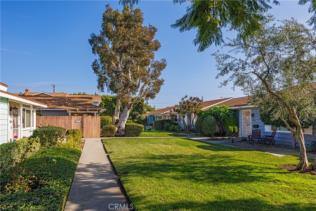 MLS #OC25277912 image #28