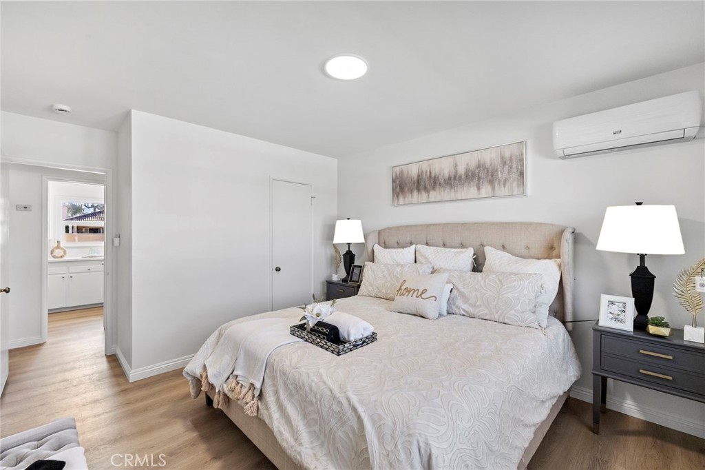 MLS #OC25278024 image #21