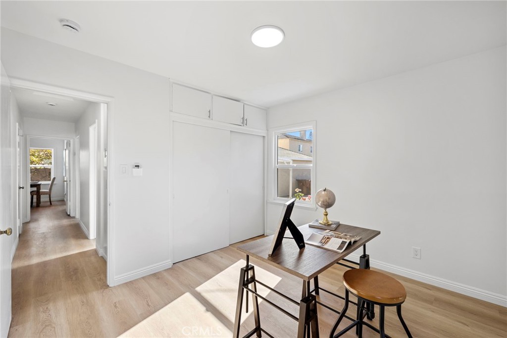 MLS #OC25278024 image #24