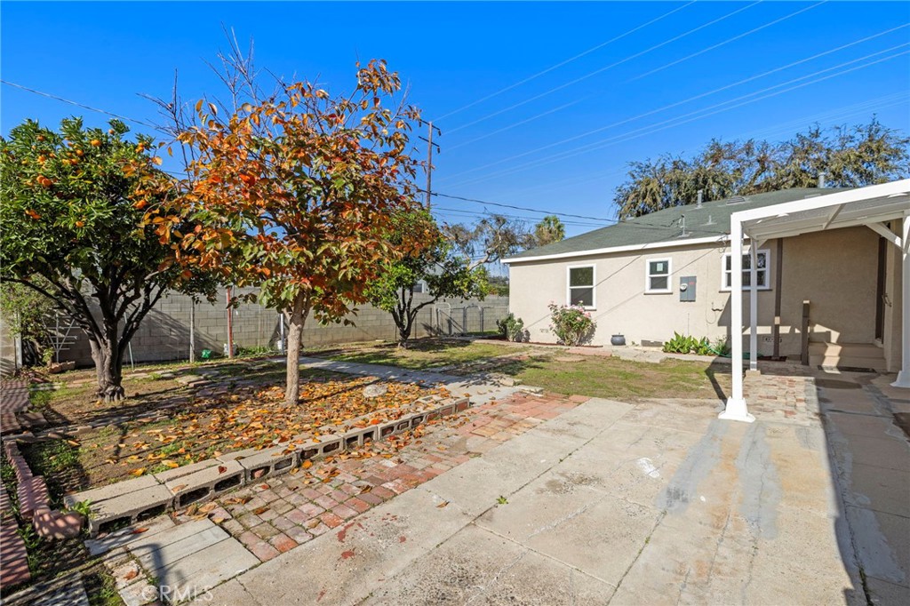 MLS #OC25278024 image #32