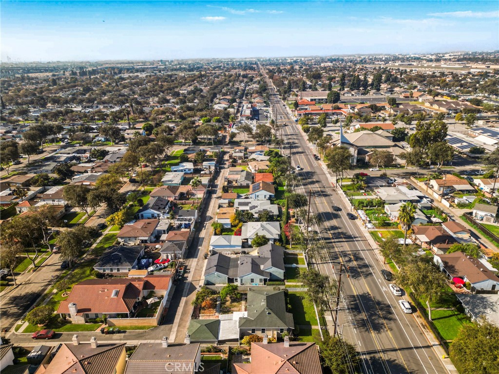 MLS #OC25278024 image #36