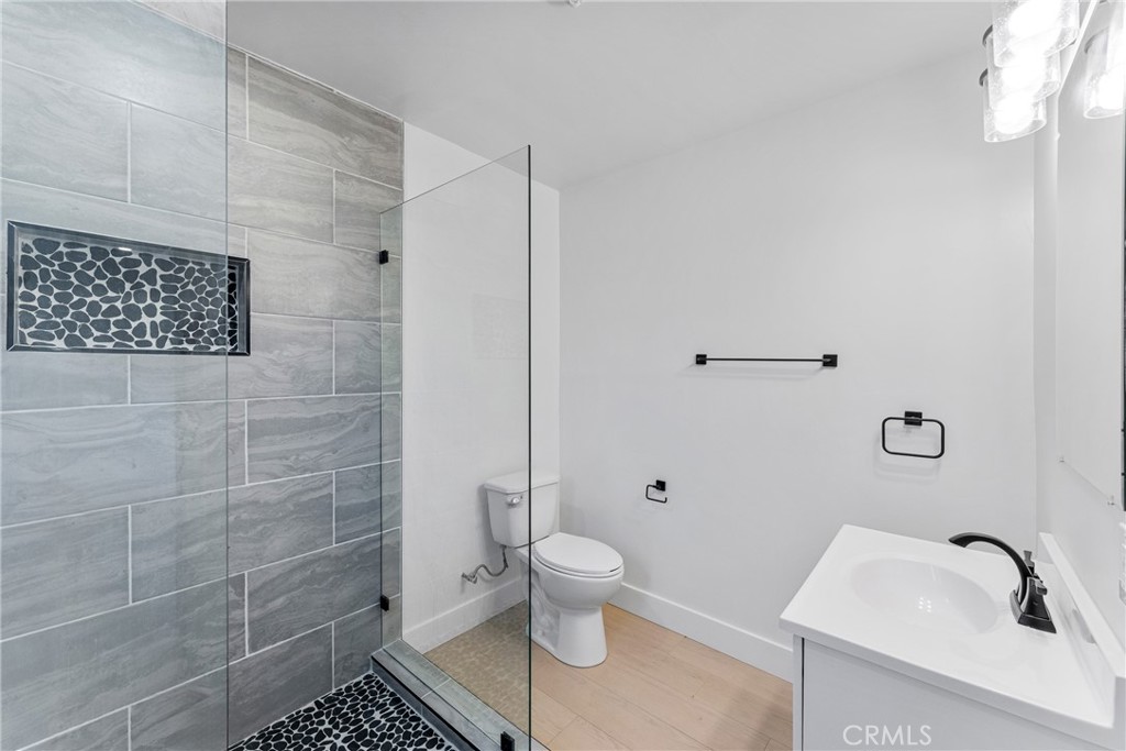 MLS #OC25278366 image #17