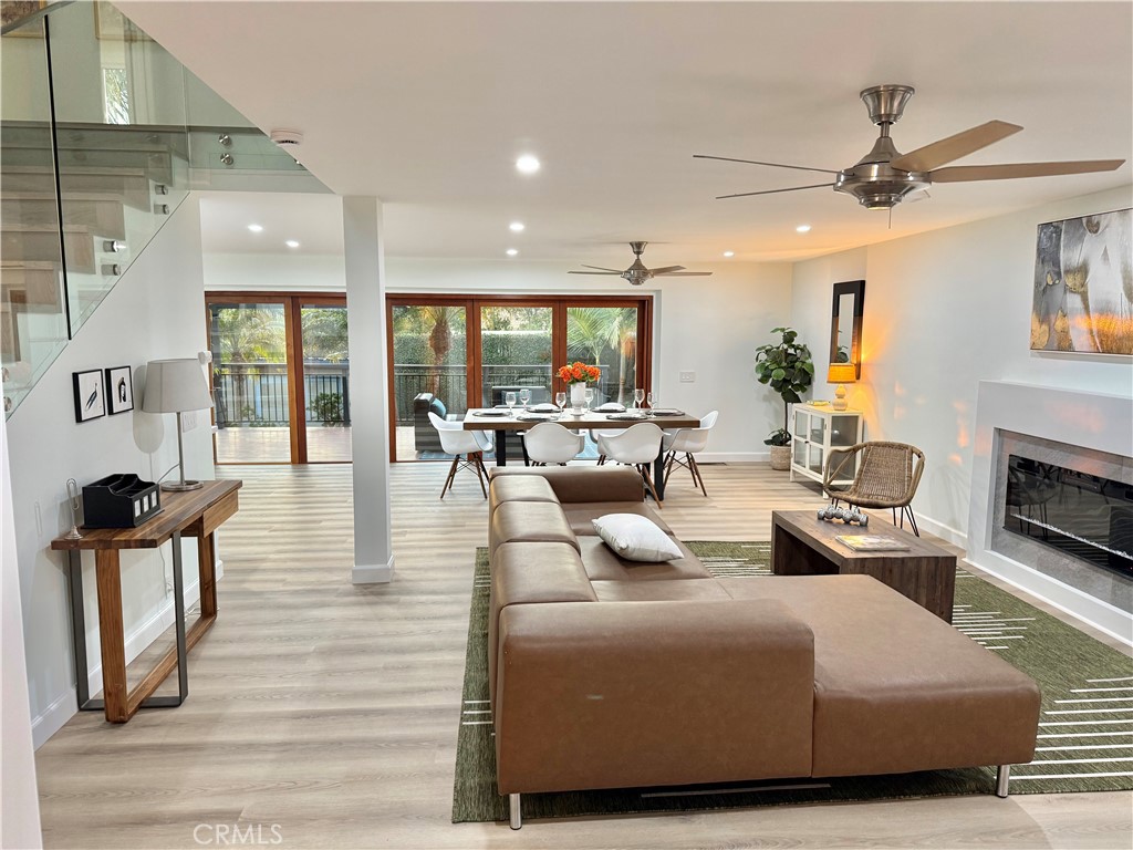 MLS #OC25278379 image #0