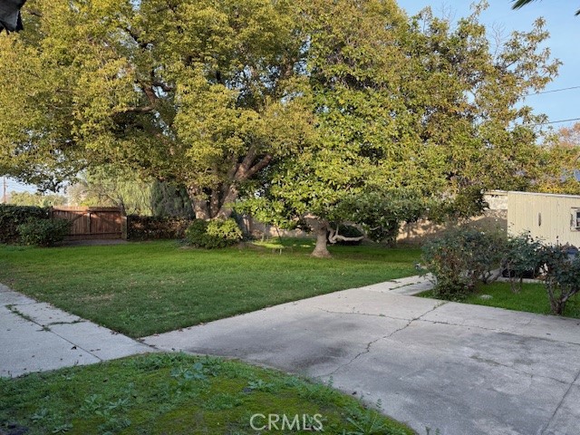 MLS #OC25278399 image #2