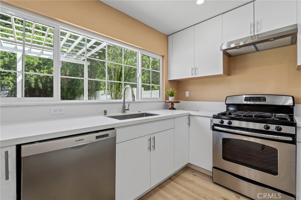 MLS #OC25278413 image #13