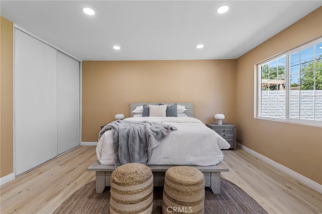 MLS #OC25278413 image #33