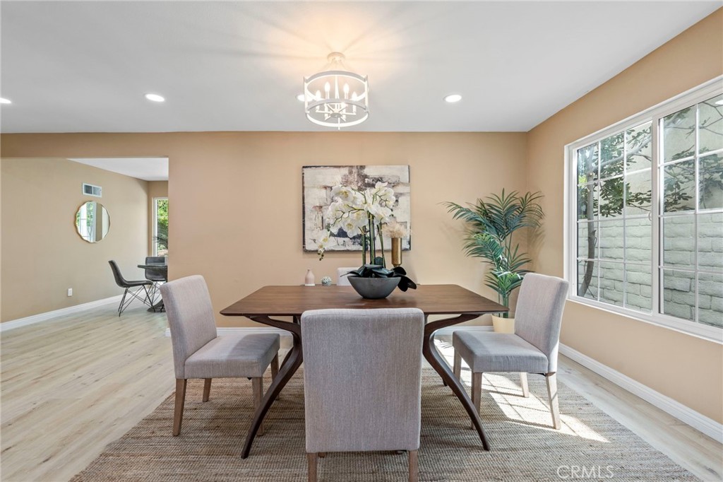 MLS #OC25278413 image #7