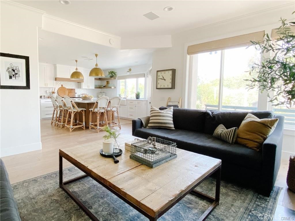 MLS #OC25278470 image #11