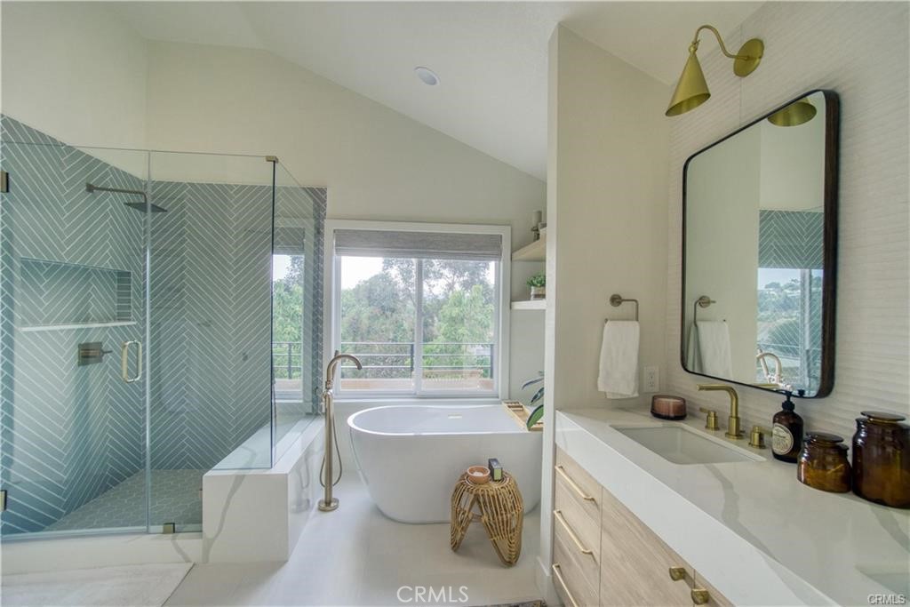 MLS #OC25278470 image #17