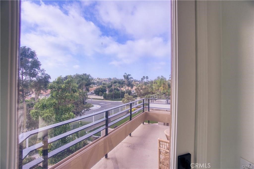 MLS #OC25278470 image #35