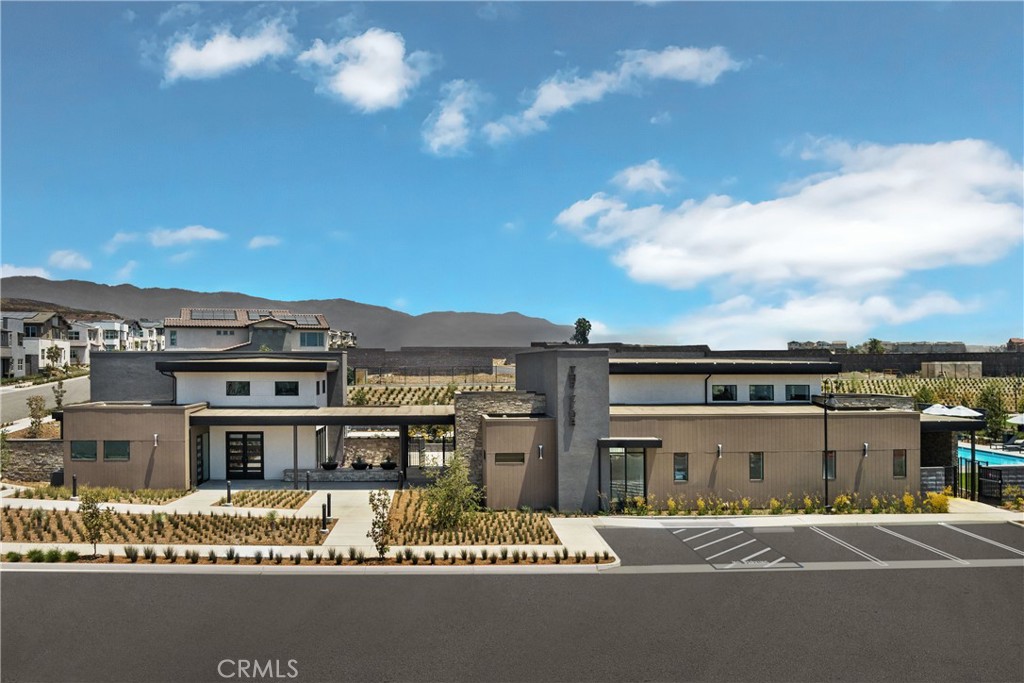 MLS #OC25278534 image #3