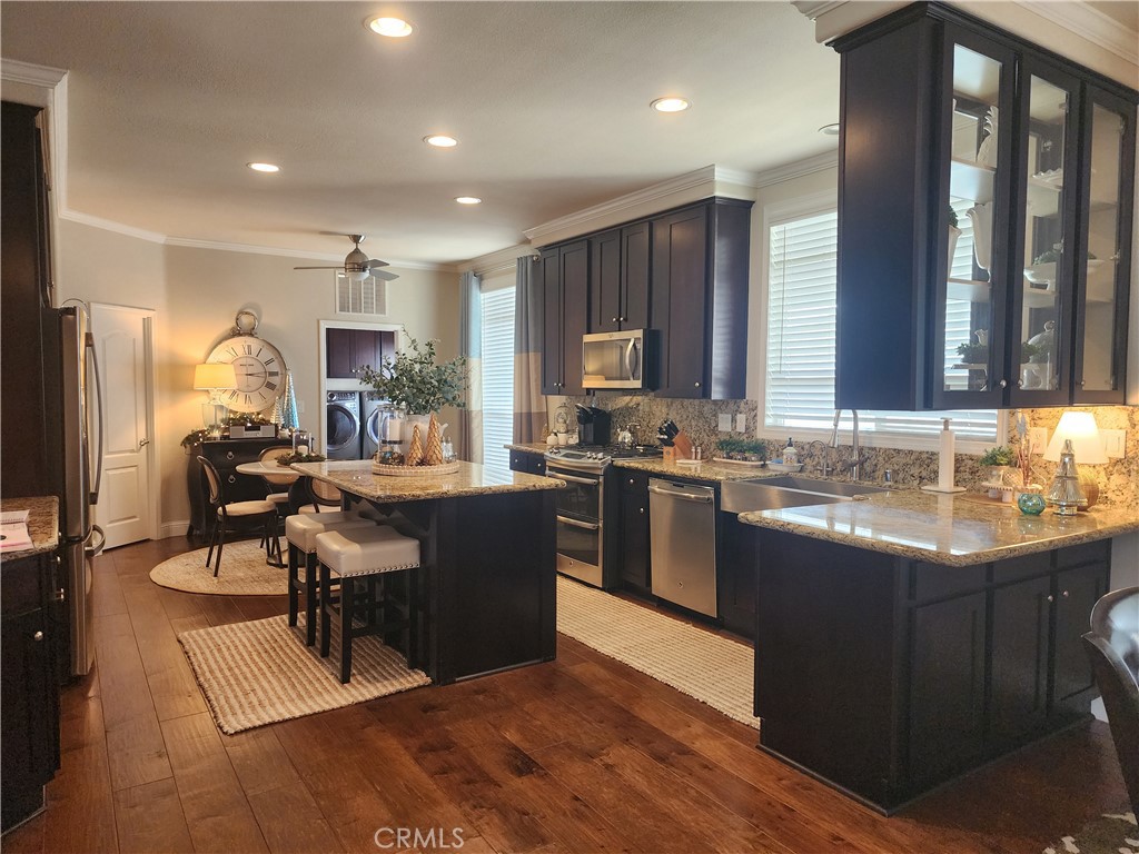 MLS #OC25278542 image #13