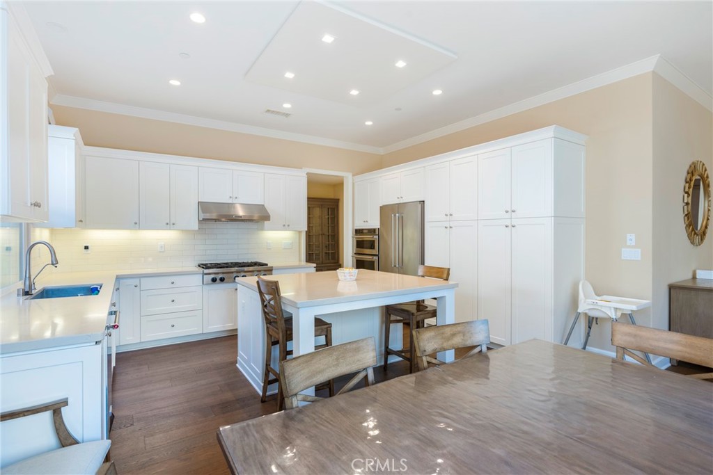 MLS #OC25278543 image #10