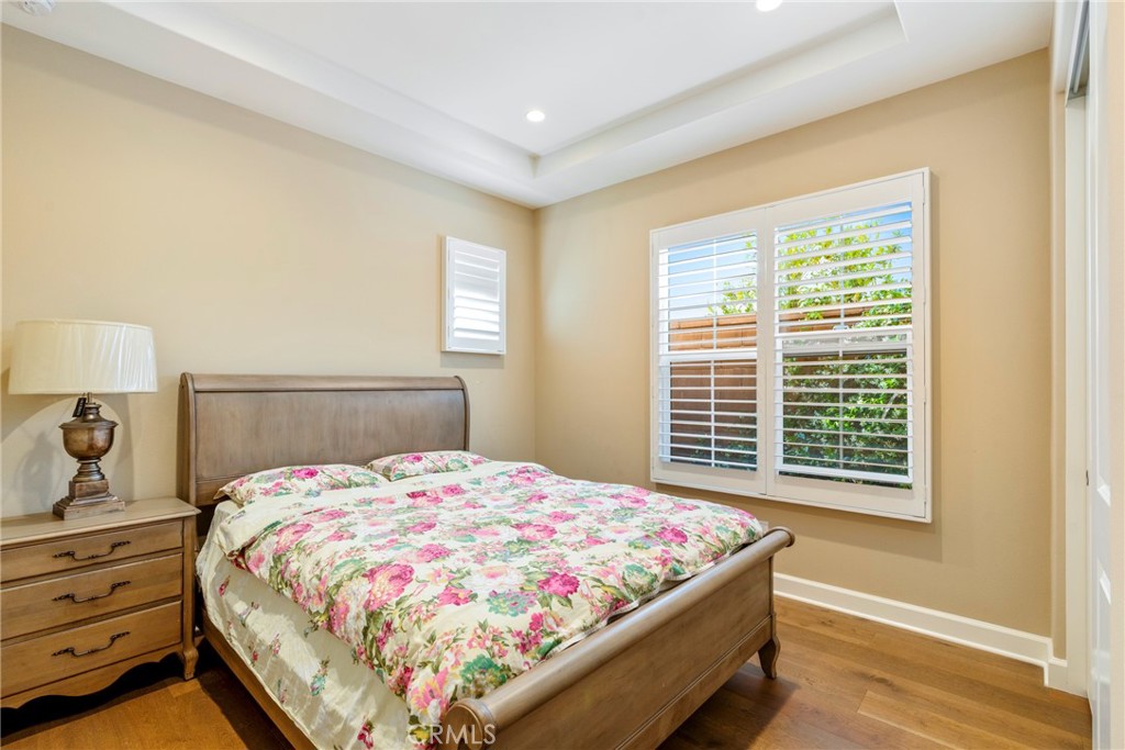 MLS #OC25278543 image #14