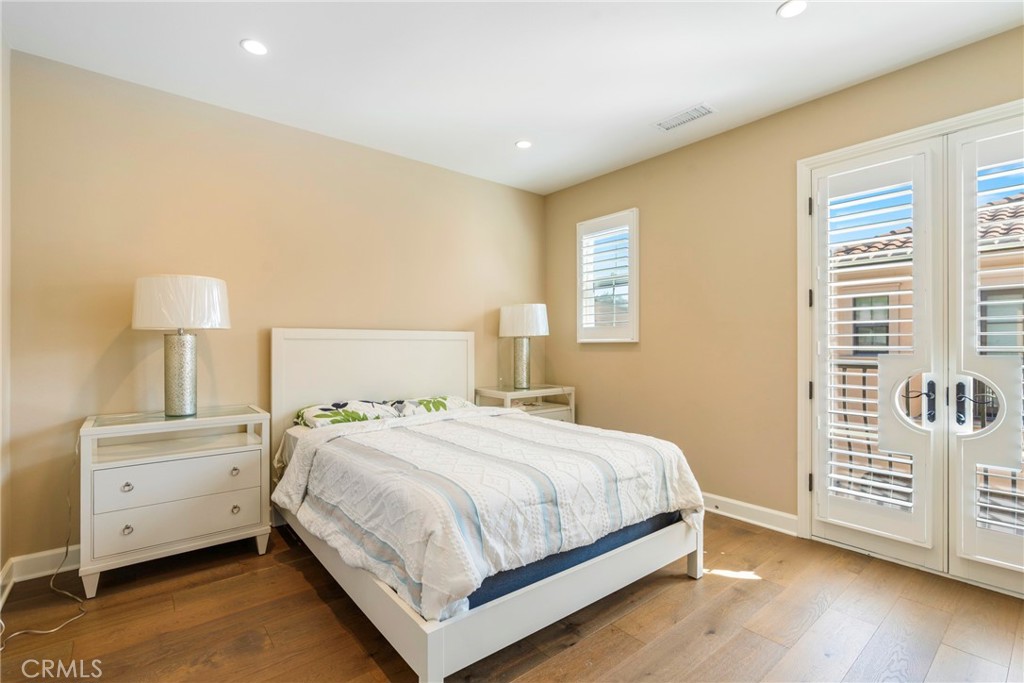 MLS #OC25278543 image #27