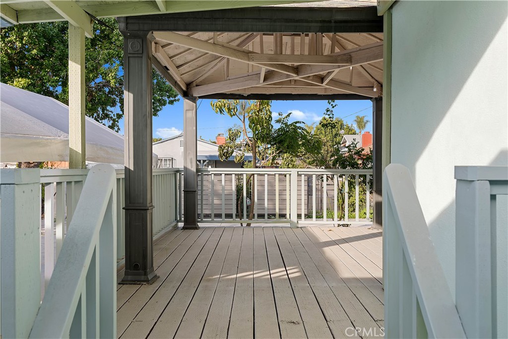 MLS #OC25278637 image #2