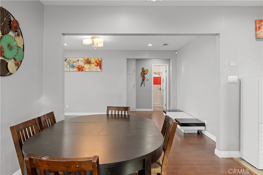 MLS #OC25278637 image #8