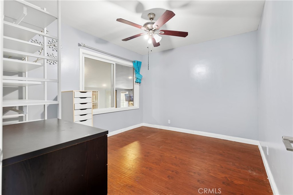 MLS #OC25278637 image #9