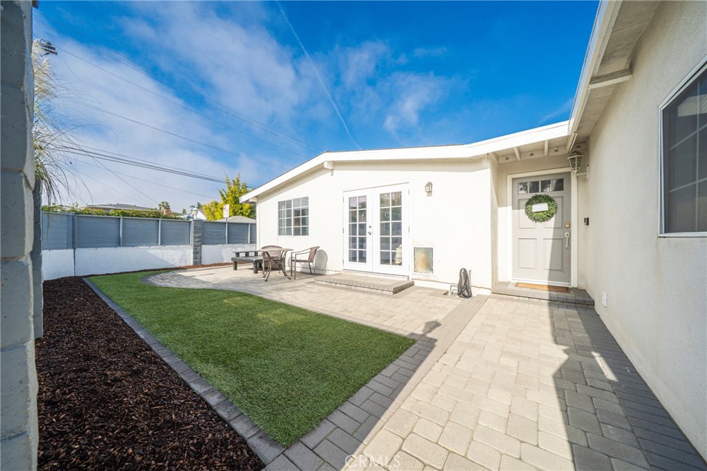 MLS #OC25278747 image #2