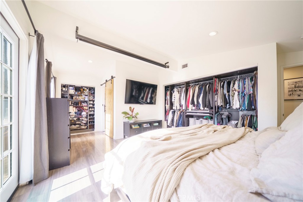 MLS #OC25278747 image #20