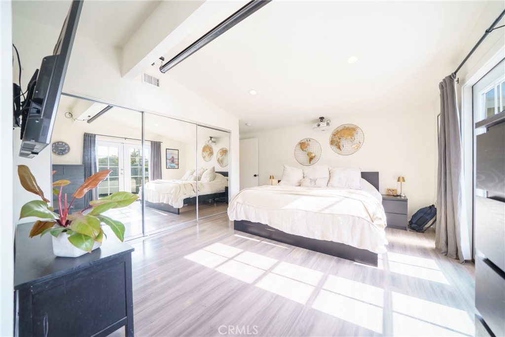 MLS #OC25278747 image #21