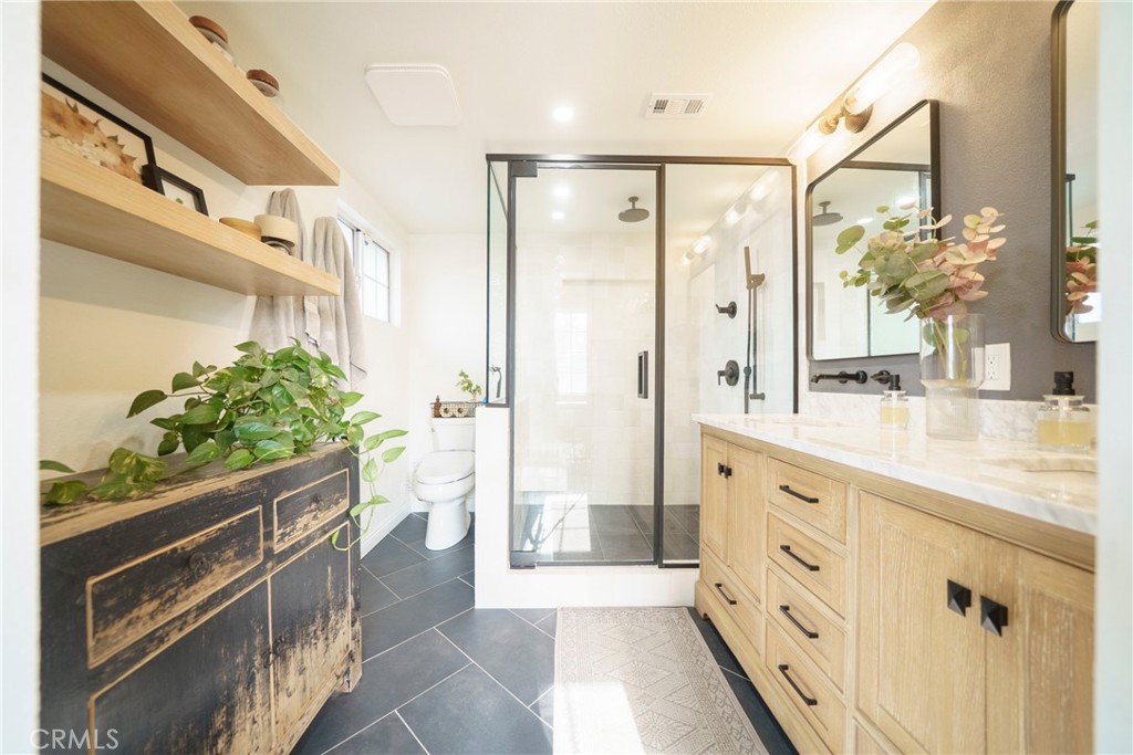 MLS #OC25278747 image #24