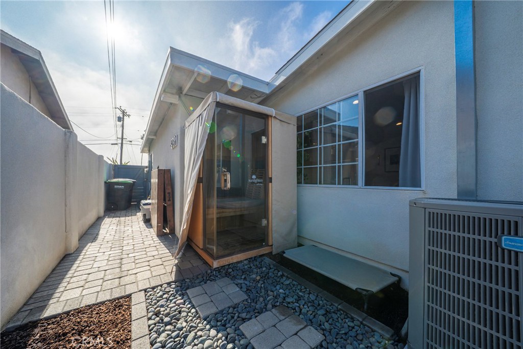 MLS #OC25278747 image #33