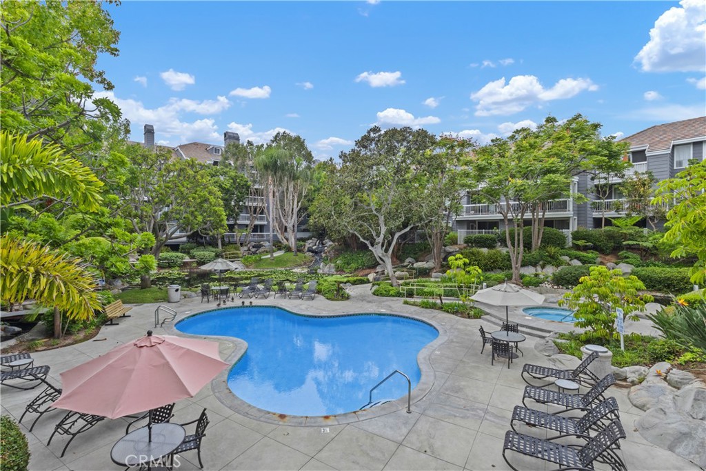 MLS #OC25278995 image #18