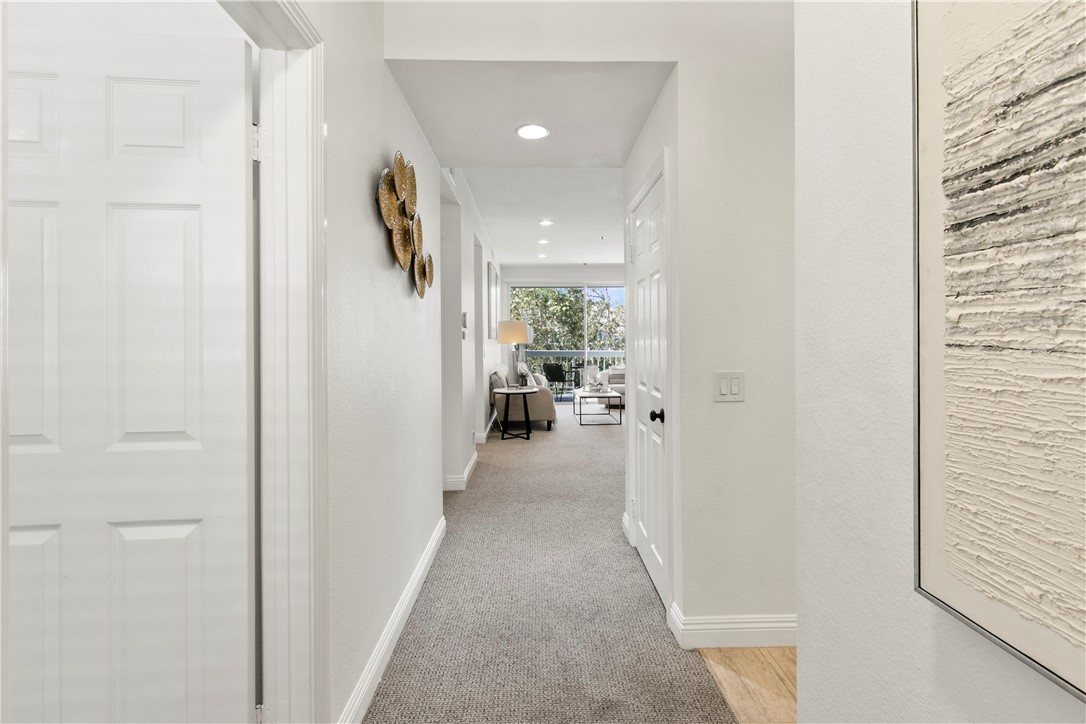 MLS #OC25278995 image #3