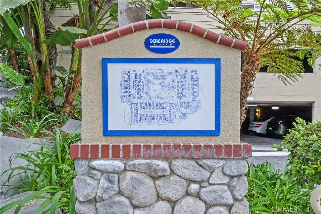 MLS #OC25278995 image #30