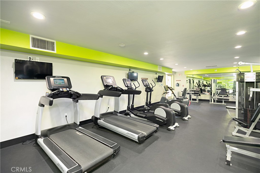 MLS #OC25278995 image #36