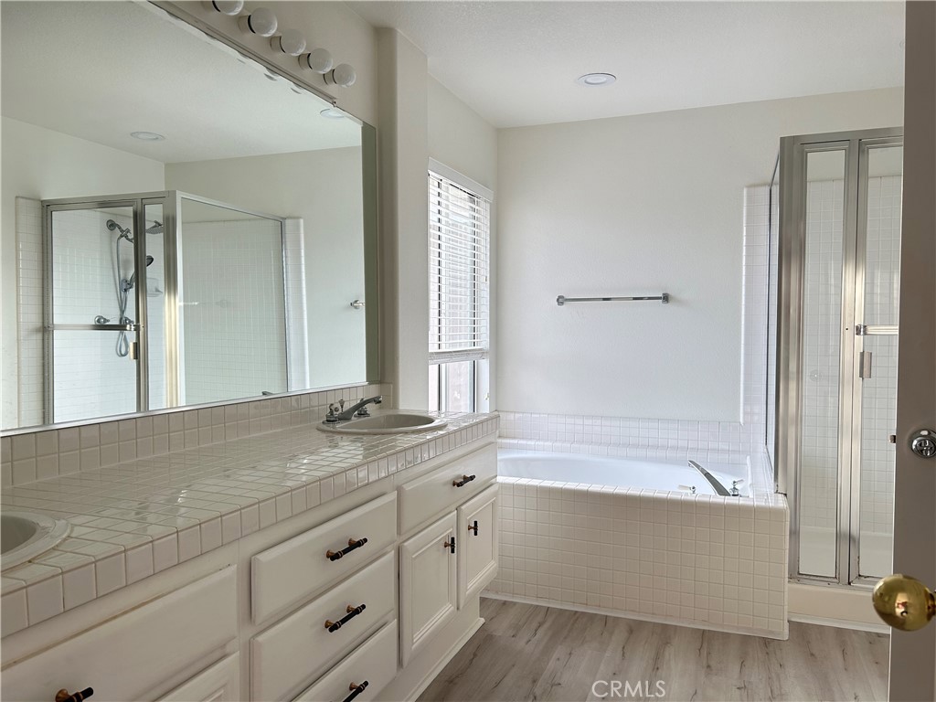 MLS #OC25279034 image #18