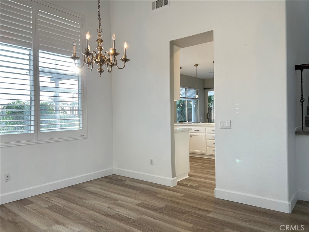 MLS #OC25279034 image #5