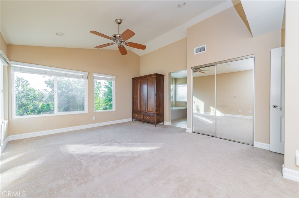 MLS #OC25279056 image #16