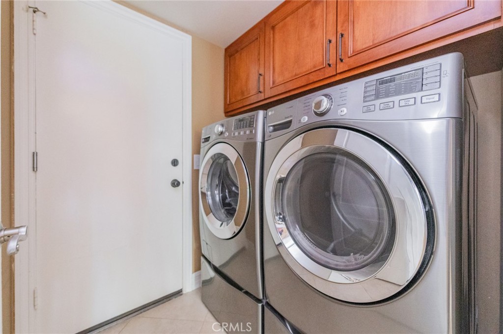 MLS #OC25279056 image #28