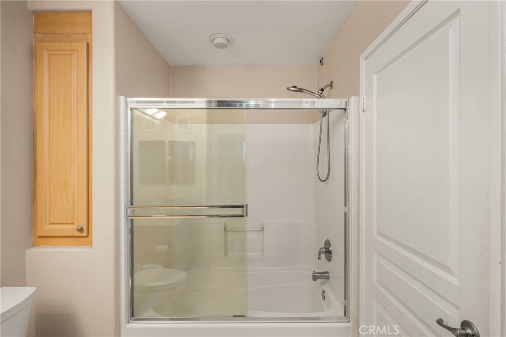 MLS #OC25279074 image #24