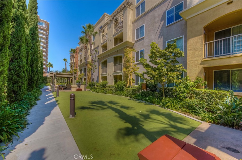 MLS #OC25279074 image #35