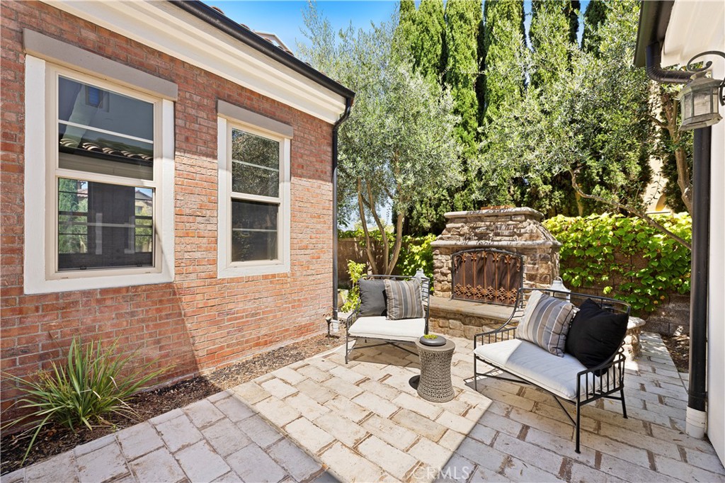 MLS #OC25279130 image #10