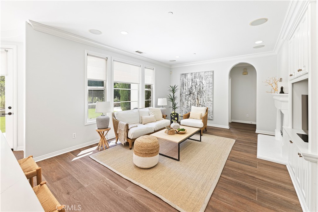 MLS #OC25279130 image #19