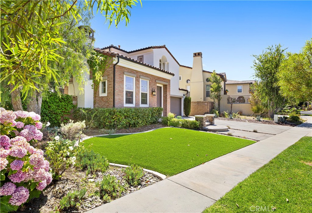 MLS #OC25279130 image #2