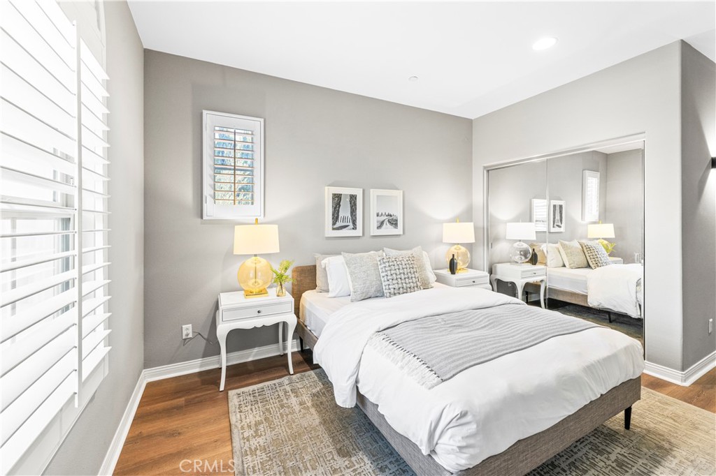 MLS #OC25279130 image #43