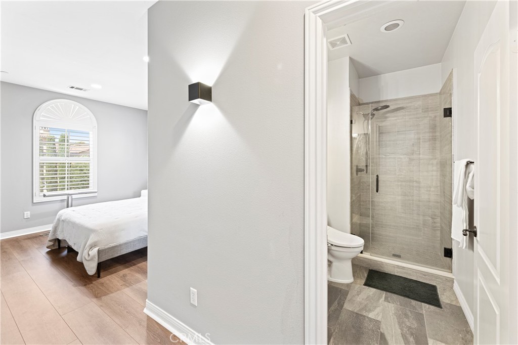 MLS #OC25279130 image #46