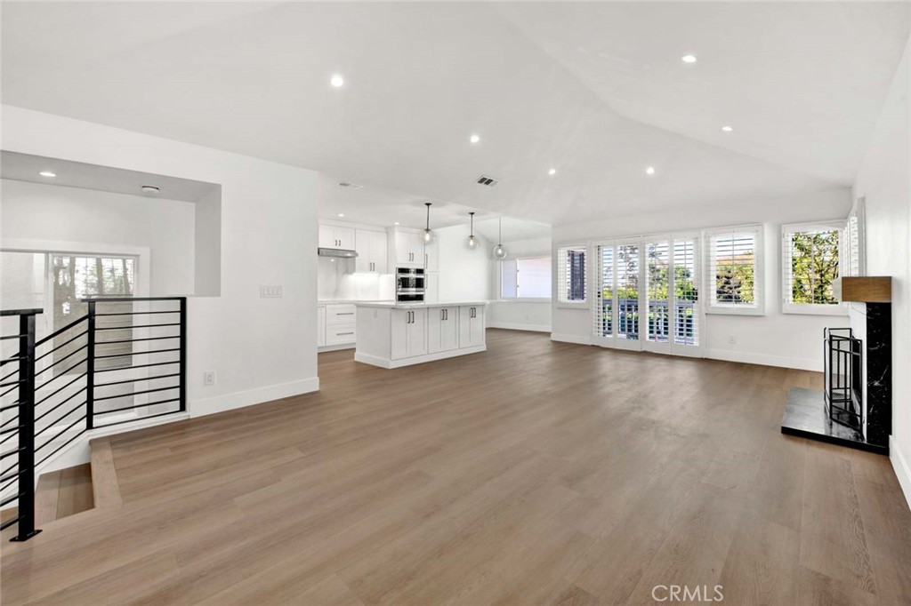 MLS #OC25279158 image #11