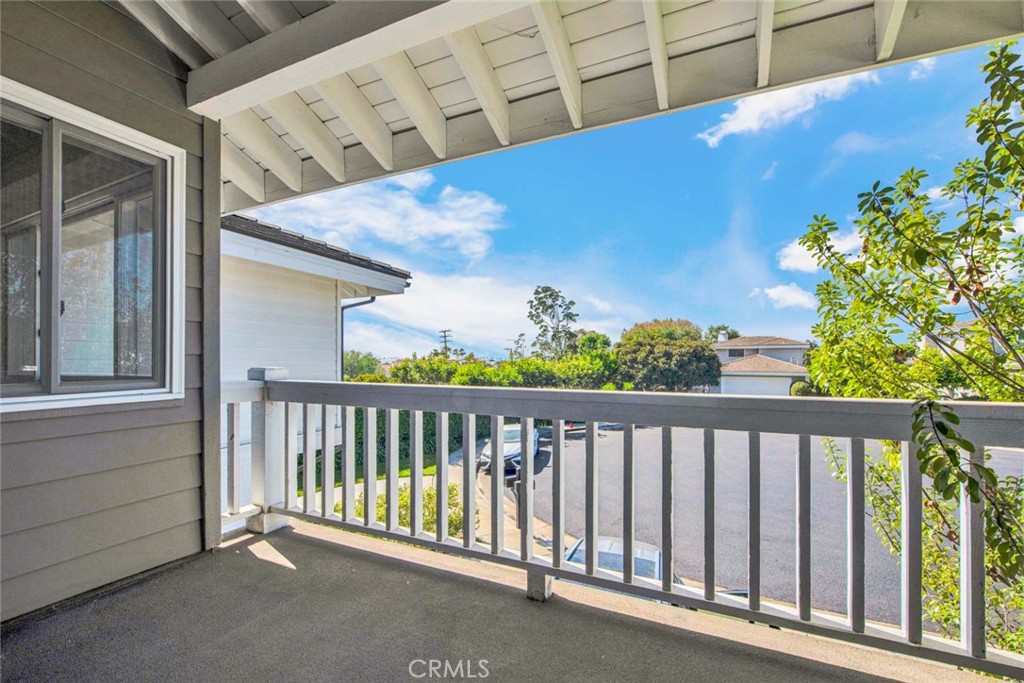 MLS #OC25279158 image #21