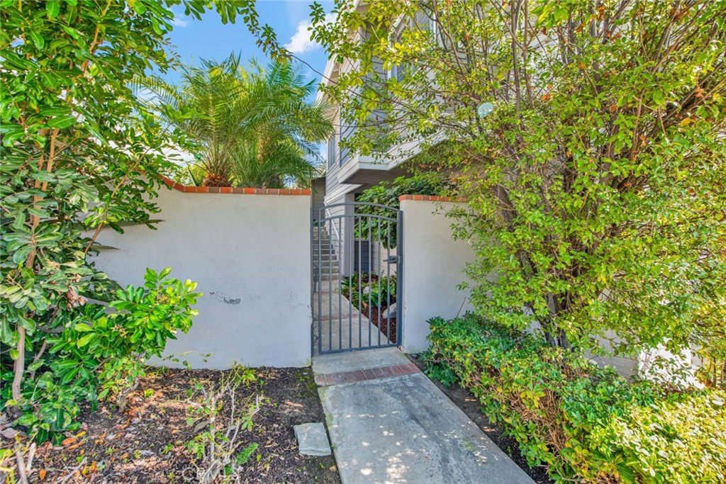 MLS #OC25279158 image #3