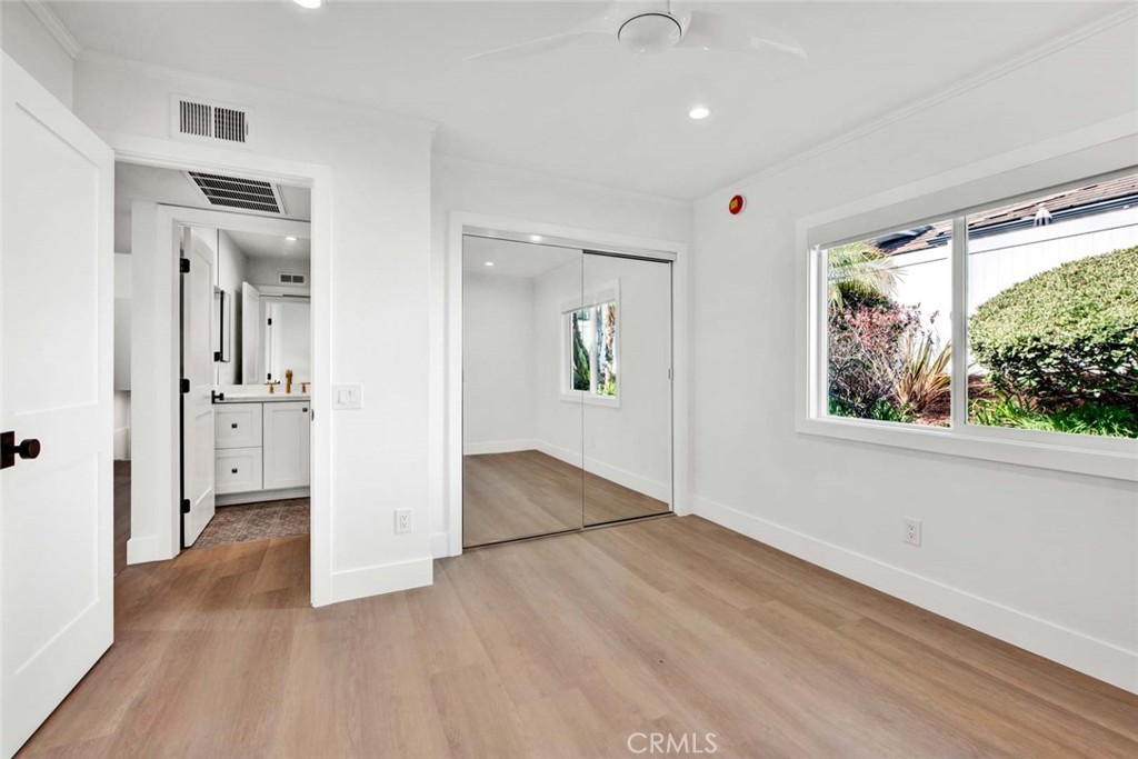 MLS #OC25279158 image #30