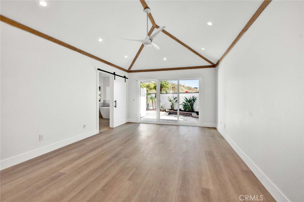 MLS #OC25279158 image #32