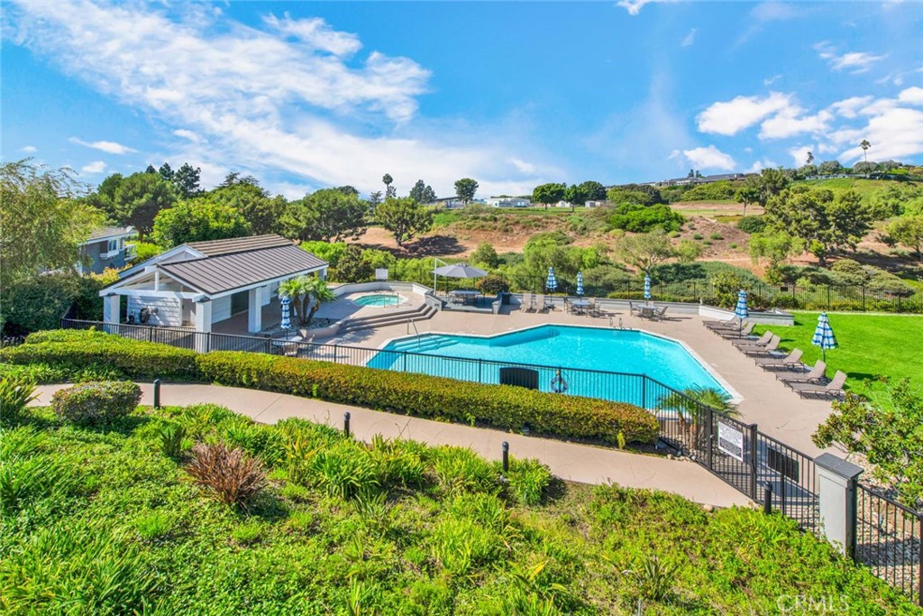 MLS #OC25279158 image #54