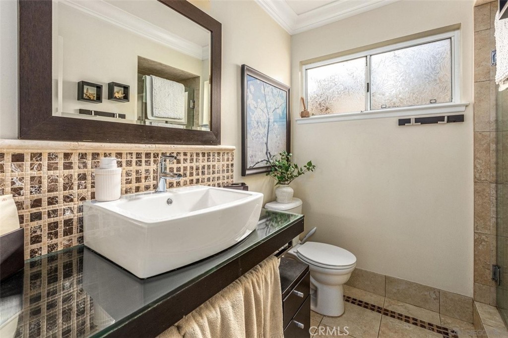 MLS #OC25279322 image #13