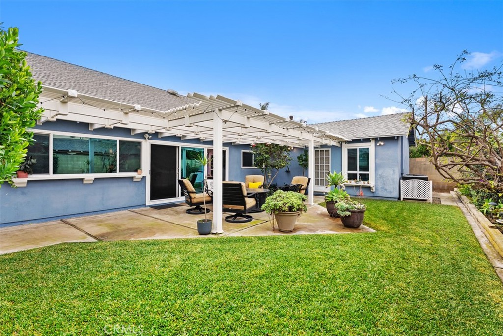 MLS #OC25279400 image #17